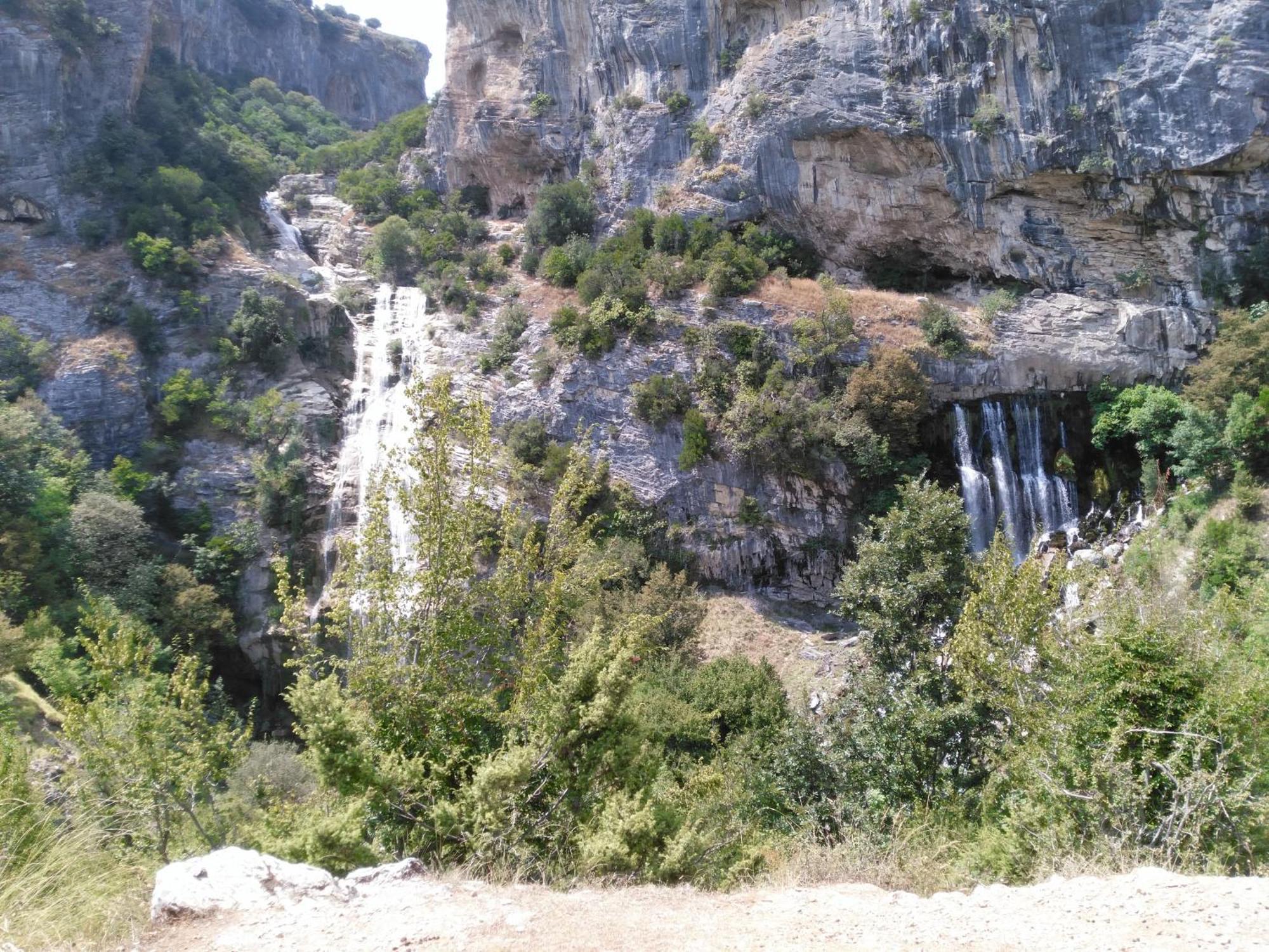 Gostime Hotel Bora מראה חיצוני תמונה